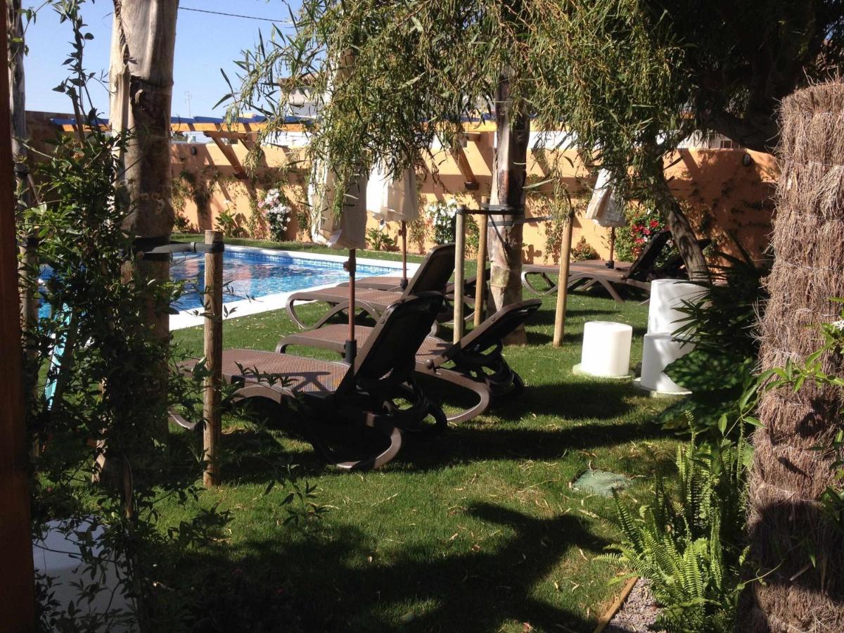 Casa Bungalows con jardín privado y piscina compartida en playa el Palmar Cádis Exterior foto